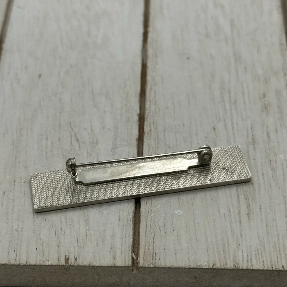 Avon Silver Beauty Advisor Badge with Red Detail
